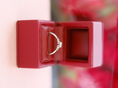 【モニッケンダム(MONNICKENDAM)の口コミ】 モニッケンダムといえばダイヤのカット。
カッティング技術が最高峰で、万…