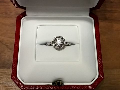 【カルティエ(Cartier)の口コミ】 はじめ、ずっとバレリーナが欲しいと思っていましたが、リングの部分が太…