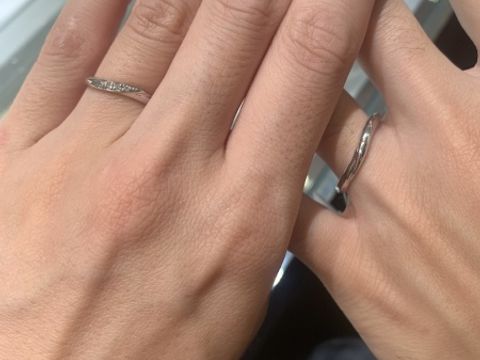 【アイプリモ(I-PRIMO)の口コミ】 初めて婚約指輪を見に行ったのでまずどんなデザインがあるかを教えていた…