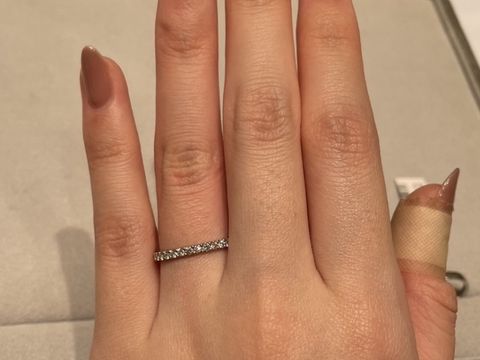 【STAR JEWELRY(スタージュエリー)の口コミ】 シンプルだけど、ハーフエターナルのダイヤがキラキラしていたのが印象的…