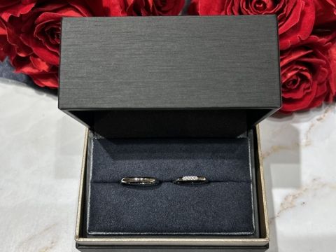 【ラザール ダイヤモンド(LAZARE DIAMOND)の口コミ】 デザインがおしゃれで気に入りました。このスリーサイドというリングは新…