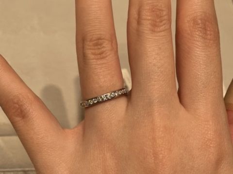 【STAR JEWELRY(スタージュエリー)の口コミ】 こちらは試着のみさせていただきました。
デザインが豊富で悩んでしまいま…