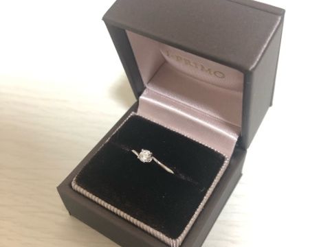 【アイプリモ(I-PRIMO)の口コミ】 デザインが何よりとても素敵で、なめらかな曲線が美しく、派手すぎない優…