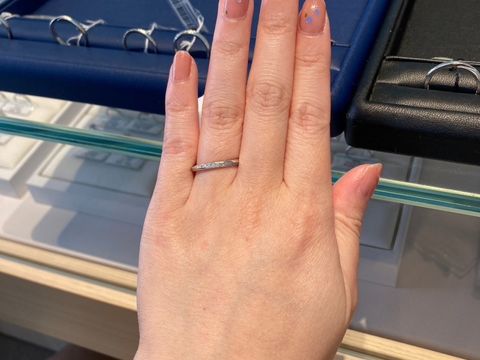 【銀座ダイヤモンドシライシの口コミ】 ダイヤがついていてきらびやかですが、家事や日常生活で支障が出ないよう…