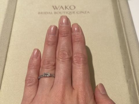 【和光ブライダルブティックギンザの口コミ】 アショカダイヤモンドに惹かれて、見せていただきました。指輪のアームに…