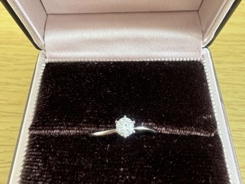 【アイプリモ(I-PRIMO)の口コミ】 ある程度指の形や長さ、指輪をつけるシーンなどから似合うものをいくつか…