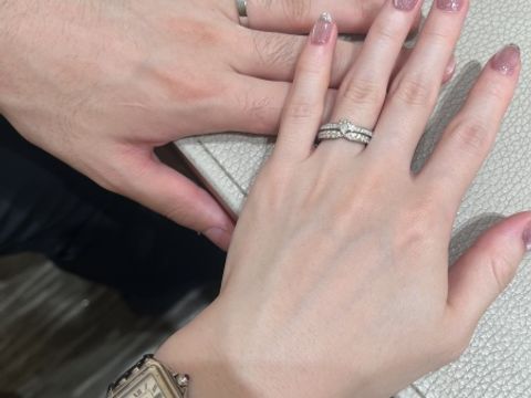 【ショーメ(CHAUMET)の口コミ】 指輪の決め手はカラット数、クラリティとカラーです！
こちらは指輪巡りで…