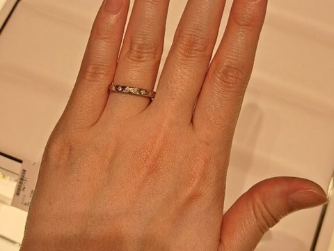 【シャネル(CHANEL)の口コミ】 CHANELのココクラッシュが気になっていたので試着させてもらいました。ハ…