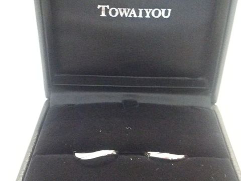 【TOWAIYOU(トワイユ)の口コミ】 婚約指輪と一緒に着けても負けず、普段も着けていられるデザインです。
あ…
