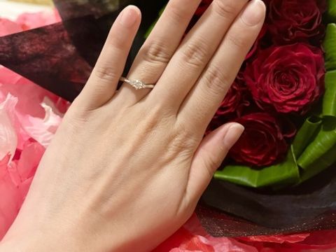 【アイプリモ(I-PRIMO)の口コミ】 ダイヤモンドの指輪は自分には華やかすぎるため、プロポーズには実用的な…