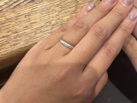 【KARAFURU(カラフル)の口コミ】 デザインもカラーも自分で好きなように選択できるところに魅力を感じる来…