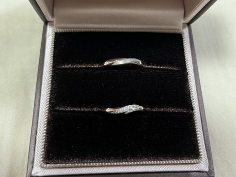 【アイプリモ(I-PRIMO)の口コミ】 【指輪のデザイン・テイストについて】男性ものの指輪はシンプルなデザイ…