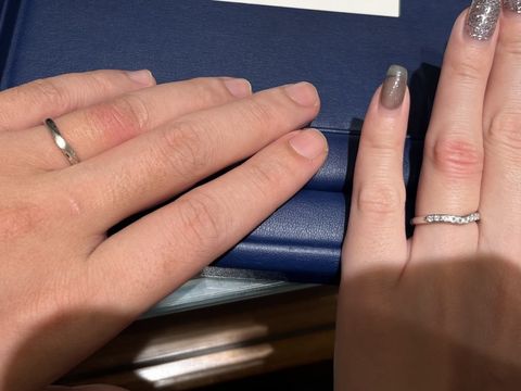 【銀座ダイヤモンドシライシの口コミ】 相手(男性側)はデザインを気に入り、すぐに決まりましたが、わたしは最後2…