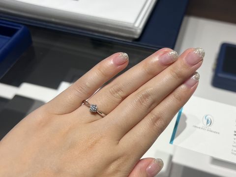 【銀座ダイヤモンドシライシの口コミ】 雑誌にウェーブ型のリングが欲しいと思っておりました。どちらかと言うと…