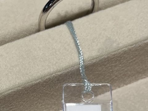 【CHRISTIAN BAUER(クリスチャンバウアー)の口コミ】 結婚指輪はハーフエタニティと決めていたので、重ね付けしやすそうなデザ…