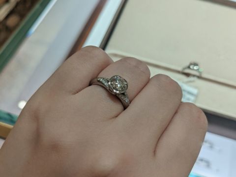 【ブルガリ(BVLGARI)の口コミ】 5ブランドくらい比較をしましたが、最終的にはブルガリのインコントロ ダ…