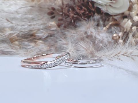 【BELETHE(ベルテ)の口コミ】 プラチナとゴールドの2つの素材が使ってある指輪で、ゴールドはさまざまな…