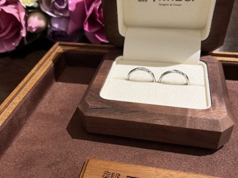 【TANZO.(鍛造指輪)の口コミ】 色々なデザインを見ながら、自分たちが良いと思うデザインの指輪ができて…