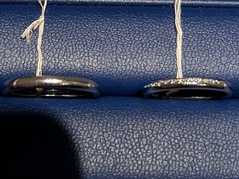 【銀座ダイヤモンドシライシの口コミ】 ストレートラインで、かつデザイン性のある指輪を探していて、ダイヤモン…