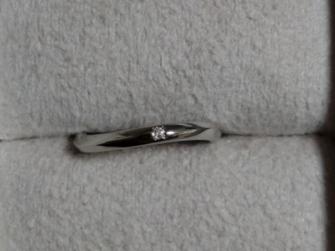 【CRAFY(クラフィ)の口コミ】 ウェーブとひねりの技法を組み合わせた難しいデザインでしたが、少しシャ…