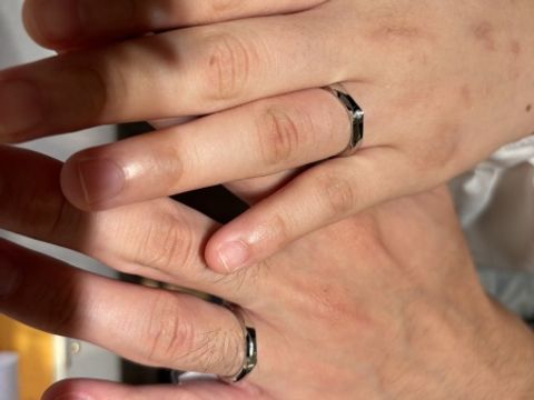 【ブルガリ(BVLGARI)の口コミ】 婚約指輪をBVLGARIで購入した縁もあり、今回見に行くことを決めました。新…