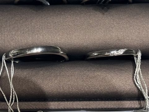 【アイプリモ(I-PRIMO)の口コミ】 ウェーブラインのマリッジリングが似合うと店員さんにオススメされ、色々…