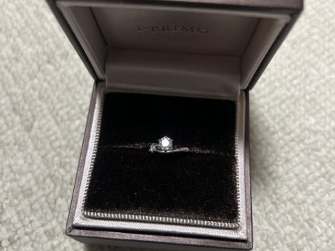 【アイプリモ(I-PRIMO)の口コミ】 リングの輪が繋がっておらずねじれているのが元々好みだったためとても良…