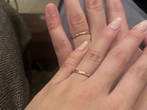 【カルティエ(Cartier)の口コミ】 婚約指輪がピンクゴールドだったので、合わせて結婚指輪もピンクゴールド…