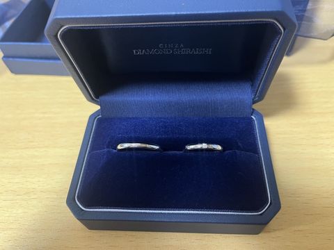 【銀座ダイヤモンドシライシの口コミ】 シンプルなデザインのもので探していました。シンプルでありながら材質や…