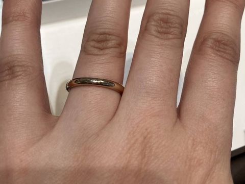 【アイプリモ(I-PRIMO)の口コミ】 シンプルだけど他とかぶらない、素材の色が珍しいこちらのリングにひかれ…