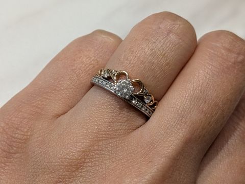 【AMOUR AMULET(アムール・アミュレット)の口コミ】 色々なブランドを回りましたが、あまり人が持っていない。デザインが欲し…