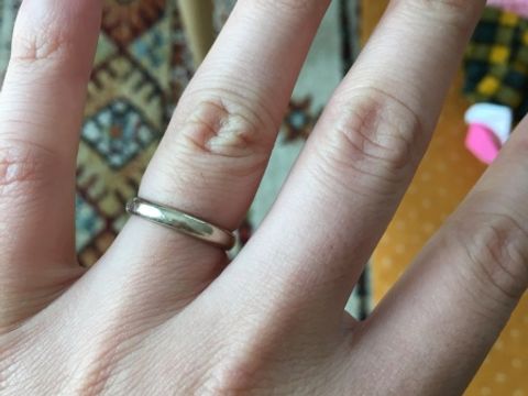 【ENUOVE(イノーヴェ)の口コミ】 店員の方にオススメされたマットテイストなゴールドのリングに一目惚れし…