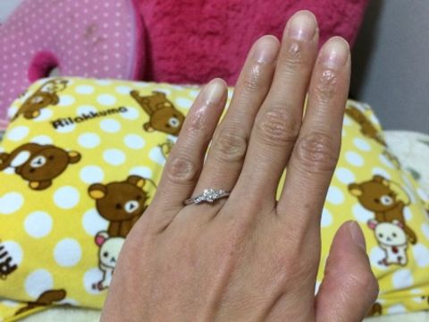 【JEWELRY  KAMATA(ジュエリーかまた)の口コミ】 お付き合いしている男性から、プロポーズの時にサプライズでいただきまし…
