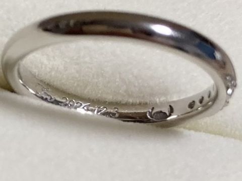 【ケイウノ ブライダル(K.UNO BRIDAL)の口コミ】 普段2人ともアクセサリーを付けることがあまりなくて、ゴツゴツしていたり…