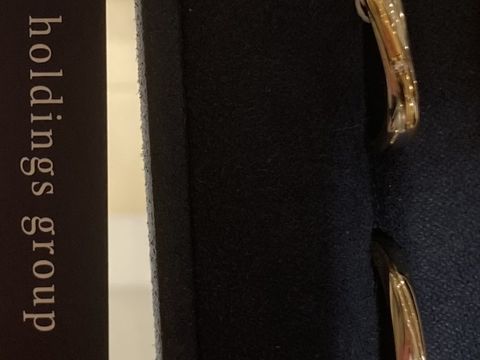 【4℃ BRIDAL(ヨンドシーブライダル)の口コミ】 ゴールドとプラチナが入っているペアの結婚指輪を探していて、女性側にだ…