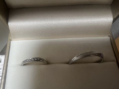 【1122 iifuufu bridal(いい夫婦ブライダル)の口コミ】 オンラインで見ていた通りのイメージ通りのものですごく満足しています。…