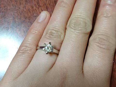 【JEWELRY  KAMATA(ジュエリーかまた)の口コミ】 指輪の着け心地が凄く良かったです。細かい所まで私達の要望を聞いてもら…