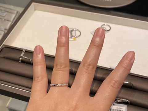 【アイプリモ(I-PRIMO)の口コミ】 素材はプラチナ、イエローゴールドなどがあり、コンビ素材にすることもで…