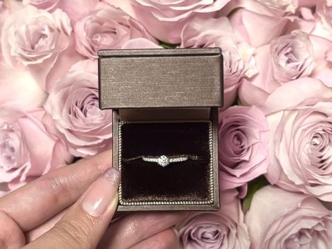 【アイプリモ(I-PRIMO)の口コミ】 デザインがとにかく可愛いです。初めて指輪を見に店舗へ行き、たくさんの…