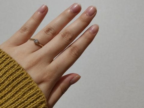【出雲結(いずもゆい)の口コミ】 来店前は前は結婚指輪を「縁結」にしたいと思っていたので、婚約指輪も同…
