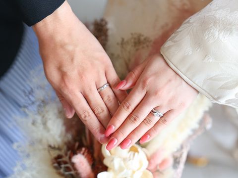 【エクセルコダイヤモンド(EXELCO DIAMOND)の口コミ】 デザインが表面だけのため、派手にできないときは裏側を見えるようにでき…