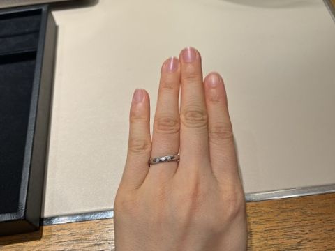 【ティファニー(Tiffany & Co.)の口コミ】 仕事柄、身だしなみが厳しいのでシンプルだけど、少しワンポイントになる…