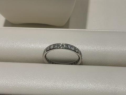 【俄(にわか)の口コミ】 指輪はフルエタニティリングで価格も３種類くらい見せていただきました。…