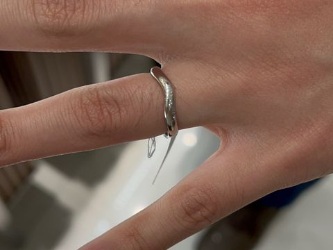 【STAR JEWELRY(スタージュエリー)の口コミ】 普段使いできるようシンプルなデザインのものを探しておりました。このブ…