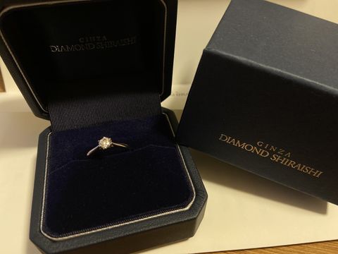 【銀座ダイヤモンドシライシの口コミ】 ダイヤモンドが一番綺麗にみえるリングのデザインにしました。ダイヤモン…