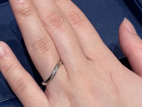 【銀座ダイヤモンドシライシの口コミ】 3ブランドほど見て回りましたが、着け心地が1番ピッタリきました！ダイヤ…