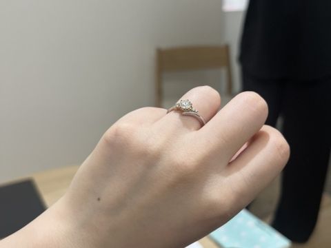 【出雲結(いずもゆい)の口コミ】 デザインが他のブランドよりも個性的だったのが印象的です。どのデザイン…