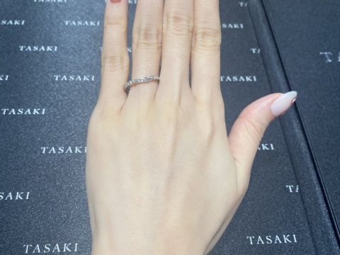 【TASAKI(タサキ)の口コミ】 プラチナでハーフエタニティかフルエタニティで検討しており、幅が細すぎ…