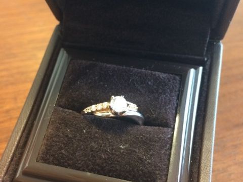 【アイプリモ(I-PRIMO)の口コミ】 夫が既にダイヤモンド（その時点ではネックレスになっていた）を持ってい…