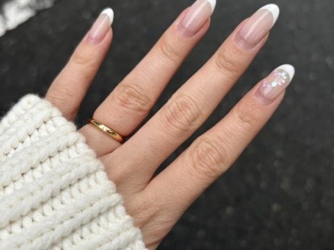 【カルティエ(Cartier)の口コミ】 最初のリングは流行り廃りのないオーソドックスな指輪を探していました。…